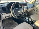Mitsubishi Pajero GLS 2016